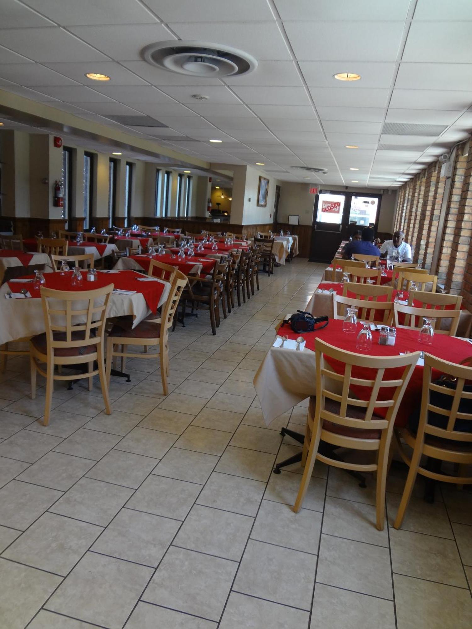 Empress Inn And Suites By The Falls Niagara Falls Exterior foto